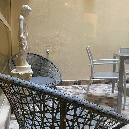 Апартаменты Lascaris Dream *